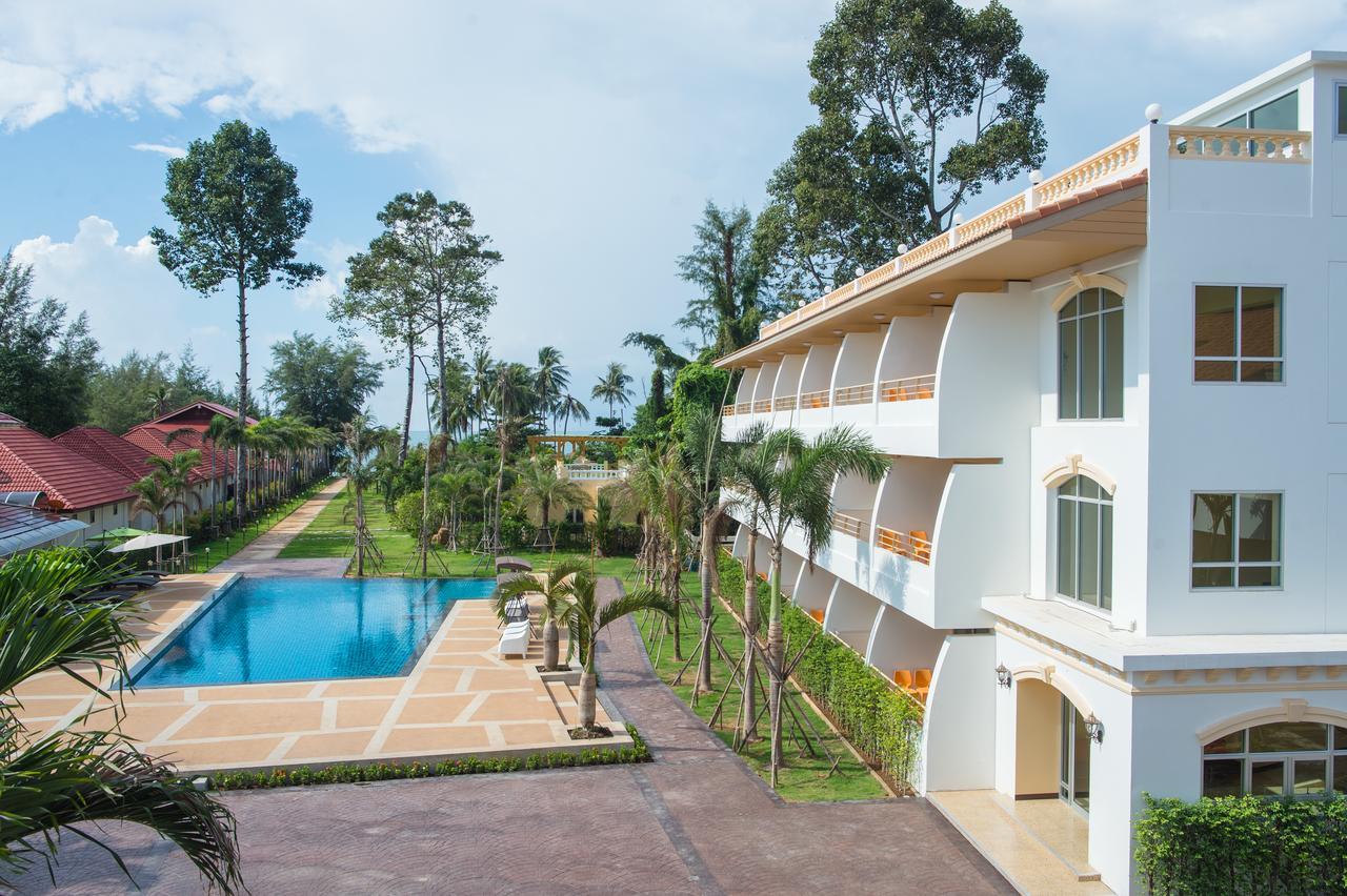 Villa Blanca Hotel & Restaurant Csaulau-part Kültér fotó